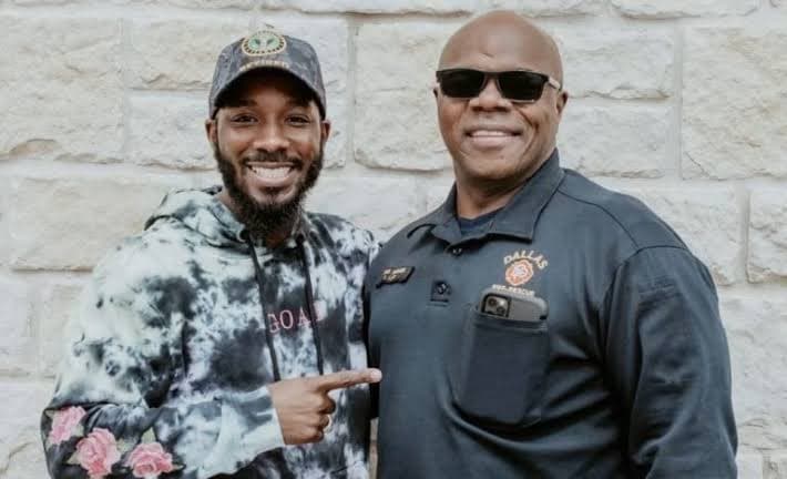 A Heartwarming Father-Son Graduation Story